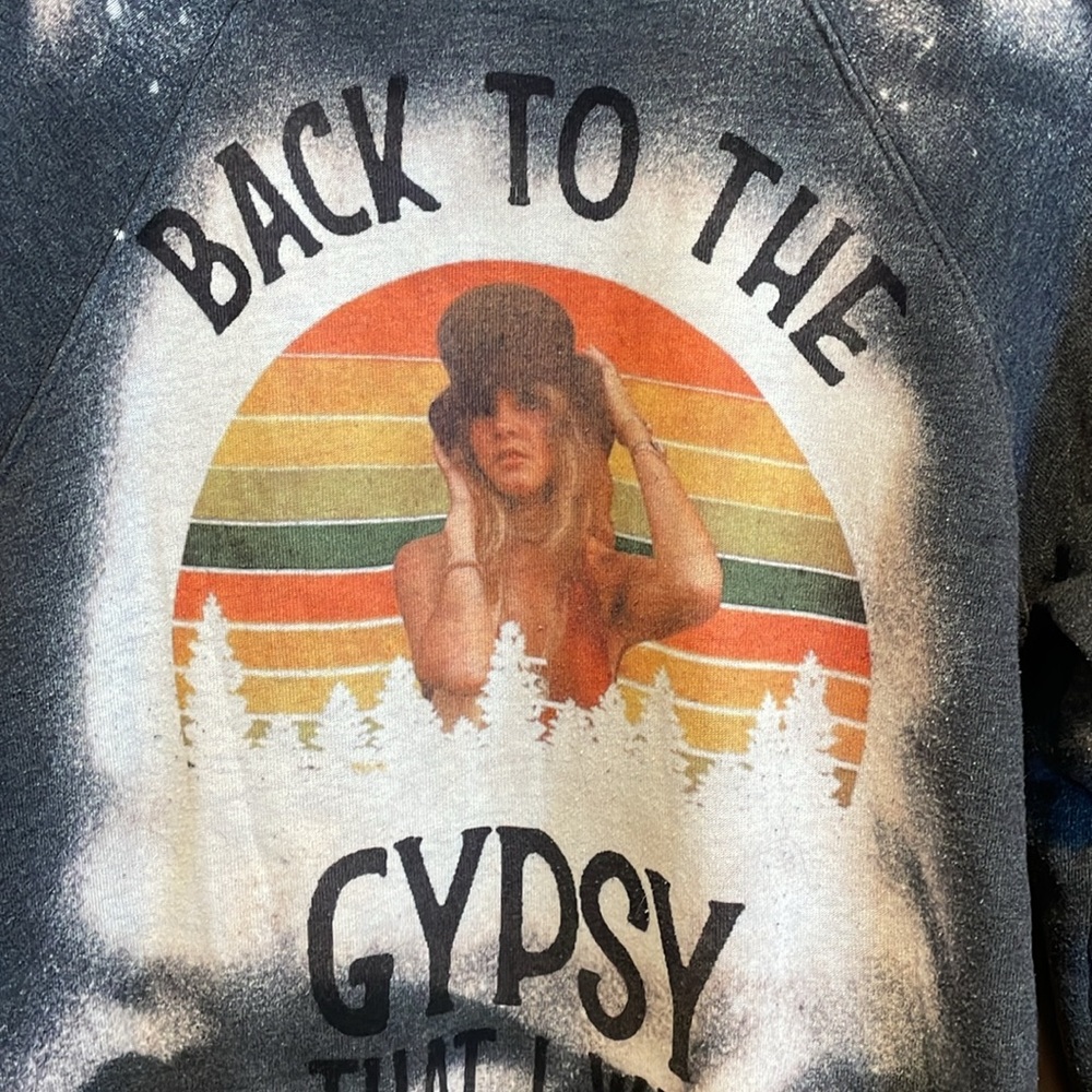 Stevie Nicks Back to the Gypsy sweatshirt - Picture 2 of 4